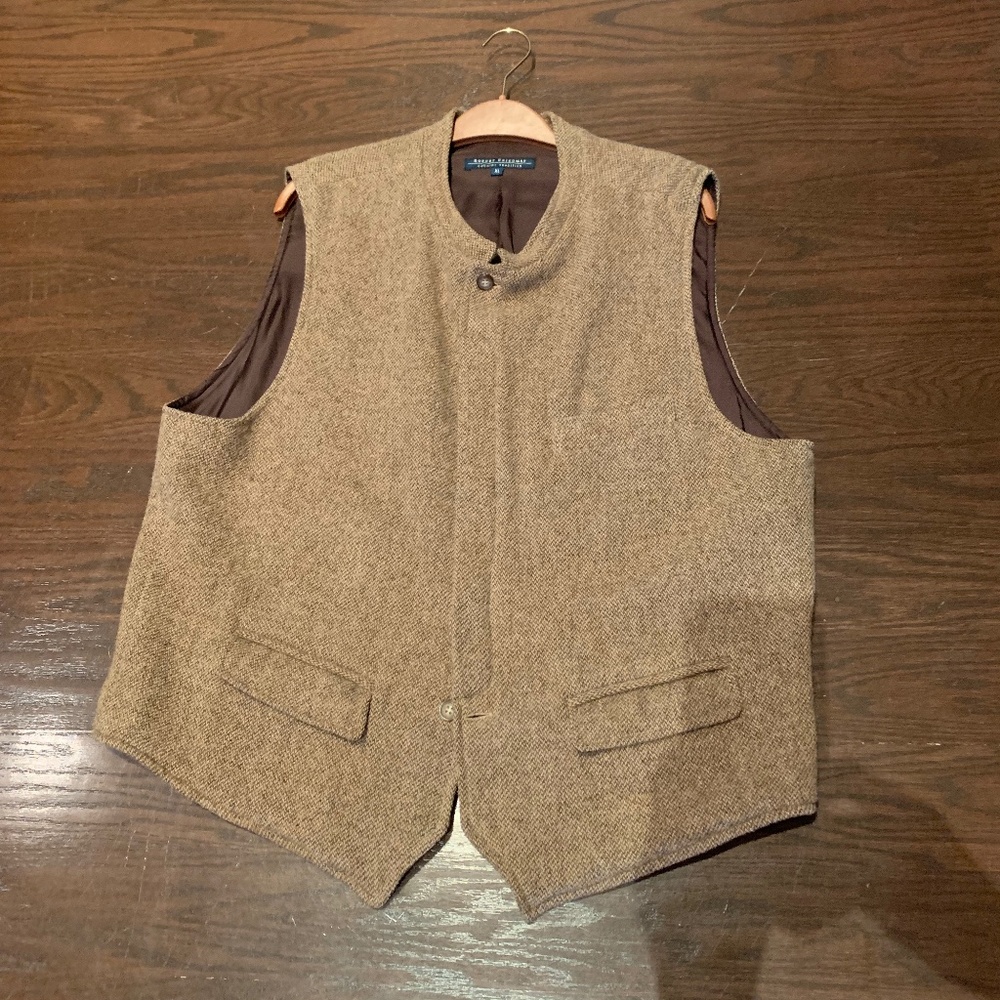 Men's sleeveless wool vest